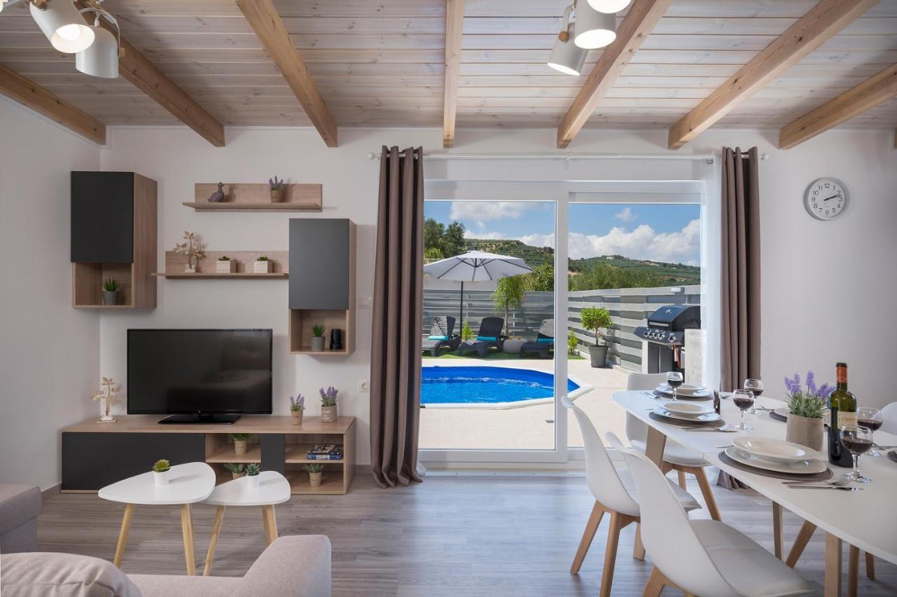 B&M Villas Metochi Siriliou Kültér fotó