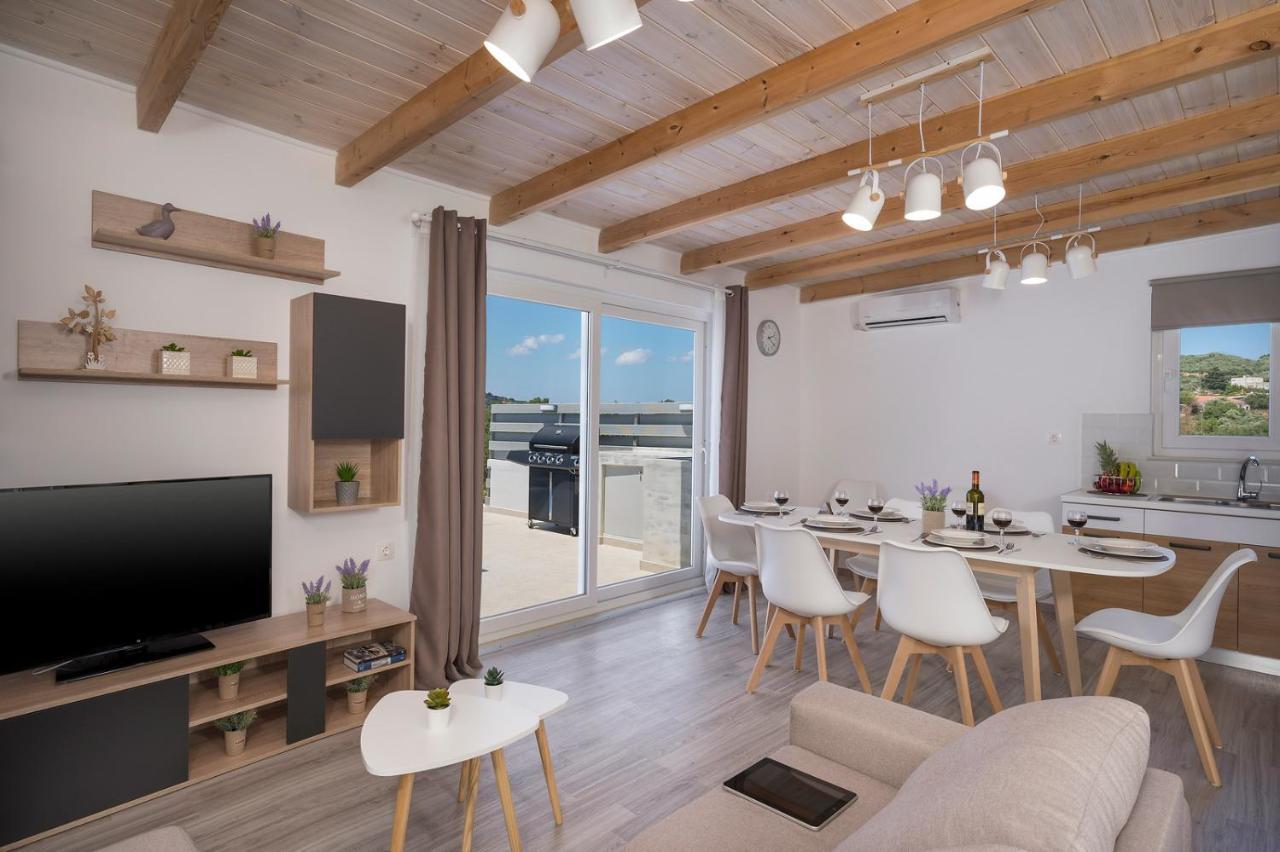 B&M Villas Metochi Siriliou Kültér fotó